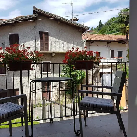 Casa Nicolino Dom wakacyjny Verbania